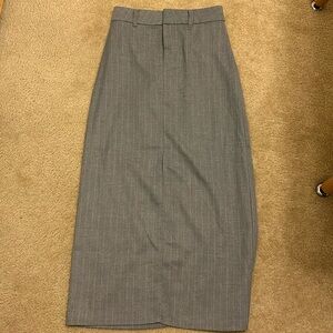H&M gray stripe skirt
